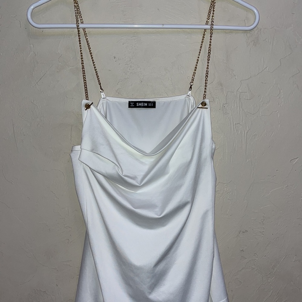 Chain strap cami top